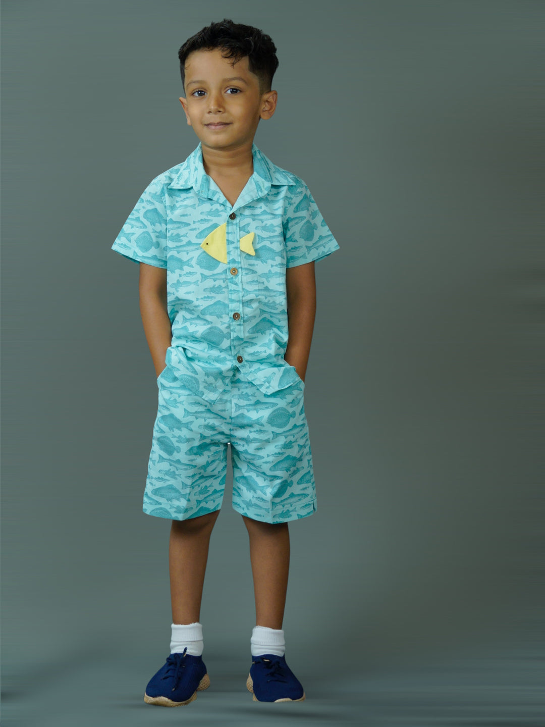 Boy wearing Fishes printed Blue cotton shirt and shorts