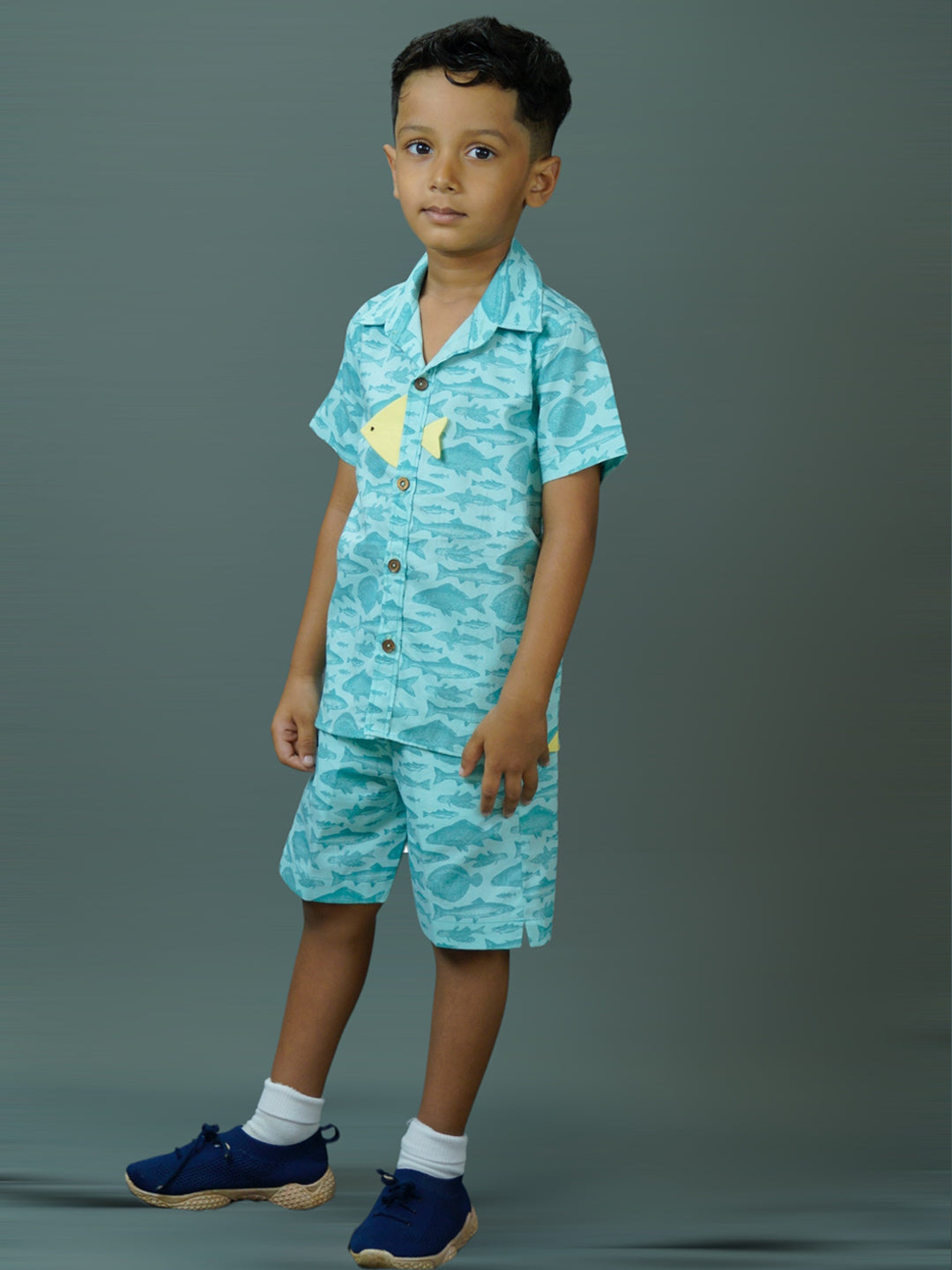 Boy wearing Fishes printed Blue cotton shirt and shorts