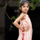 Peach hearts jacquard kurta and red pants for girls